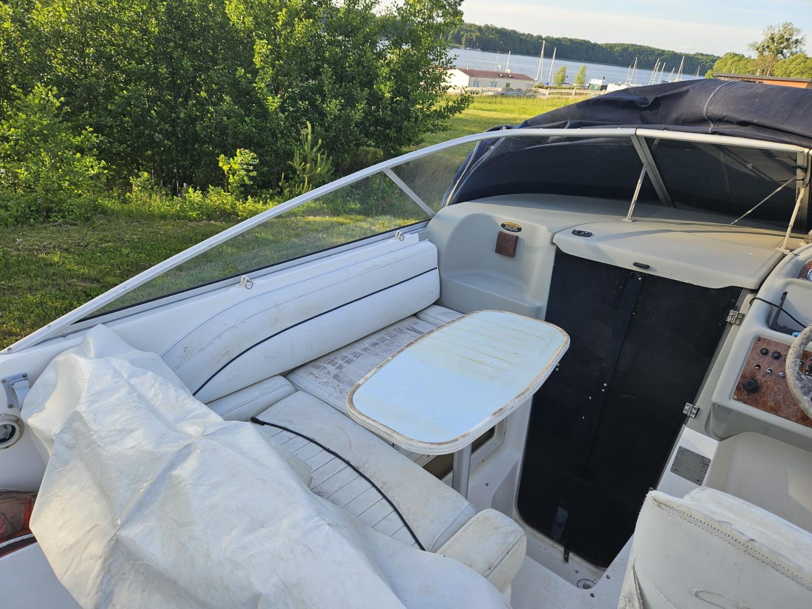 Bayliner 2355